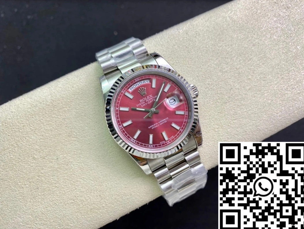 18k Gold 118239 EW Day Date White Rolex Factory 1122